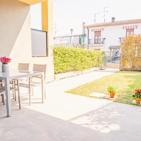 Tra Le Vigne Di Peschiera - Italian Homing Peschiera del Garda